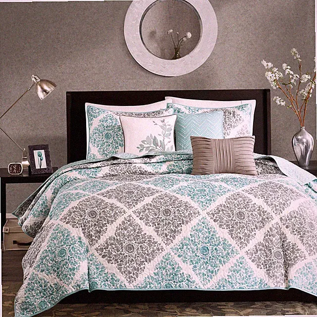 Claire Quilt Modern Design - All Season, Breathable Coverlet Lightweight Bedd...