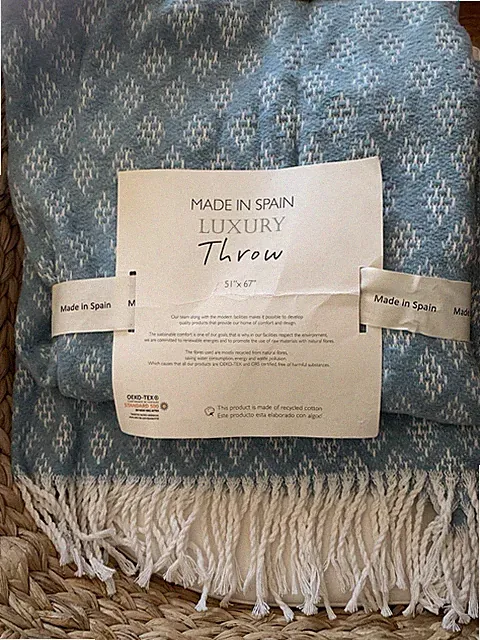 ✨NWT Luxury 51"x 67" Fringed Blue & White Throw Made Spain Cotton Throw Blanket