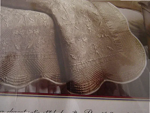 Palais Satin Stitched Quilt, Full/Queen, Brown, New in Origingal Packaging