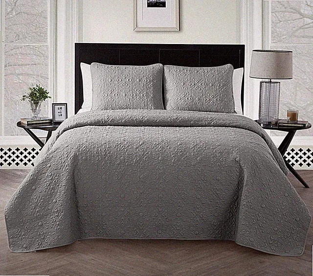 VCNY Home Twin Bed Quilt - 2-Piece Twin Comforter Alternative, Floral Bedspread